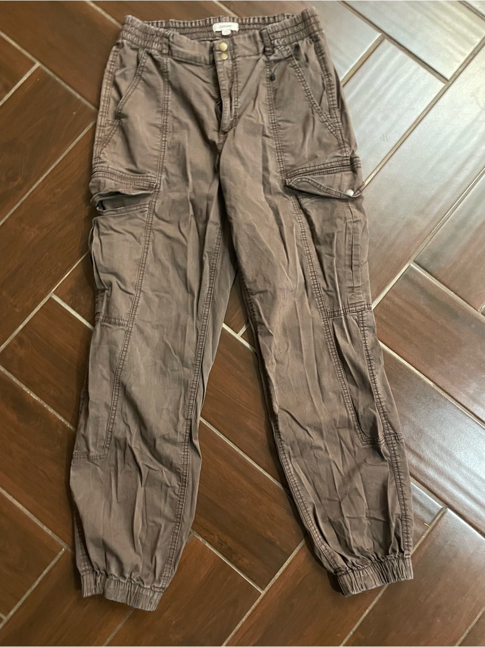 Women’s Brown Cargo Jogger Pants - Casual Utility Style